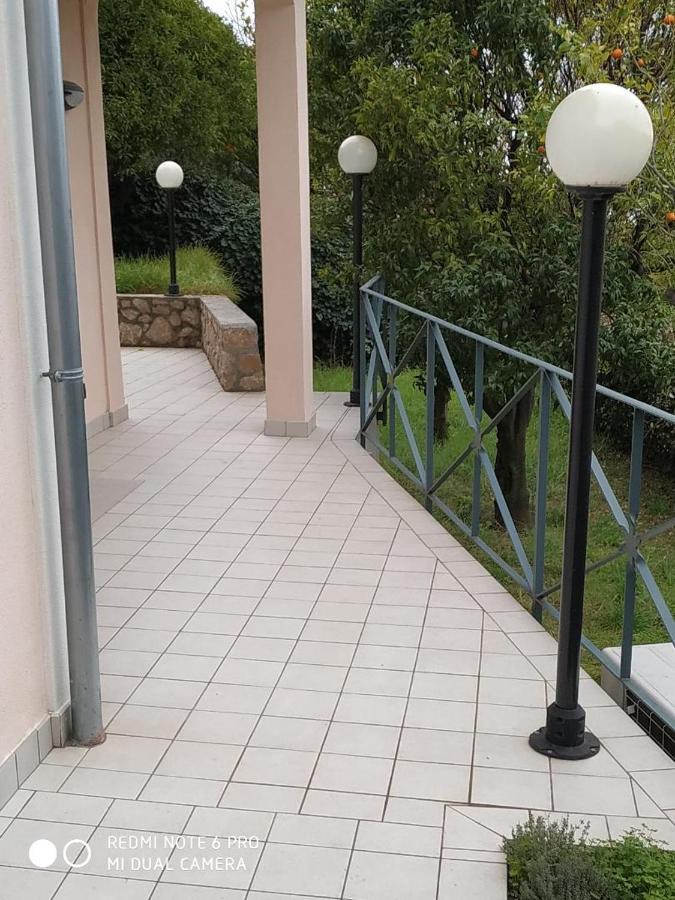 La Promenade A Menton Apartment Exterior photo