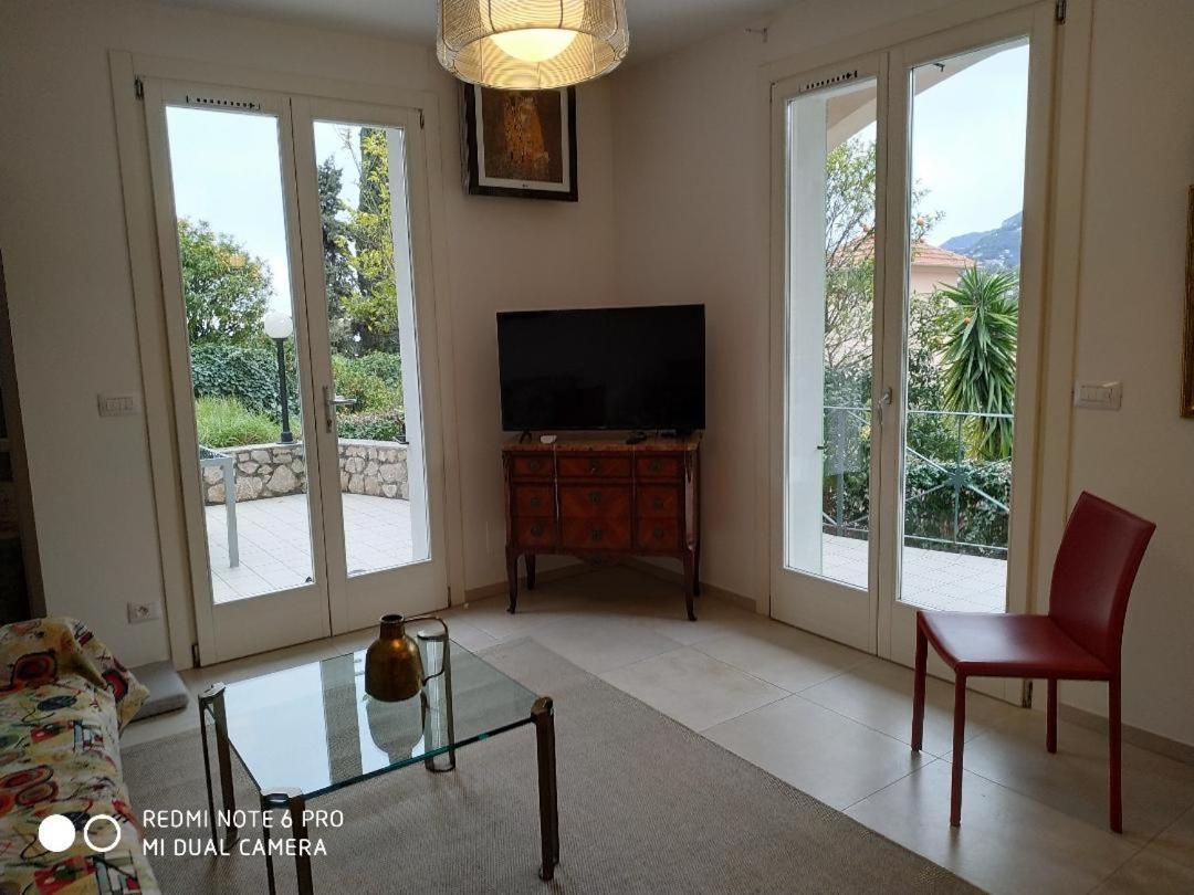 La Promenade A Menton Apartment Exterior photo
